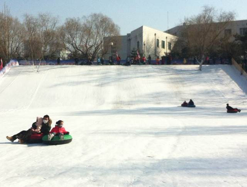 沈陽雪上嘉年華正式開幕，河北迪特加油助威